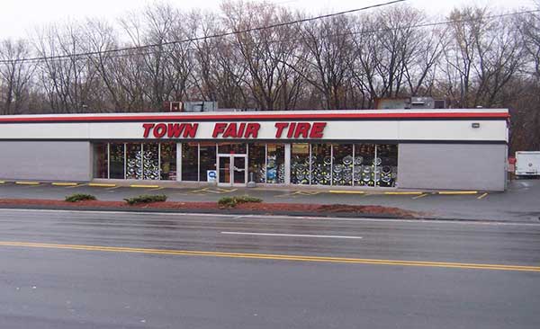 Tires in Brookfield, CT | Town Fair Tire Store Located in Brookfield, CT